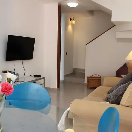 Апартаменты Duplex Beach, 2 Bedrooms, Terrace & Pool Гранадилла-де-Абона
