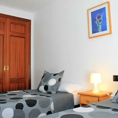 Duplex Beach, 2 Bedrooms, Terrace & Pool